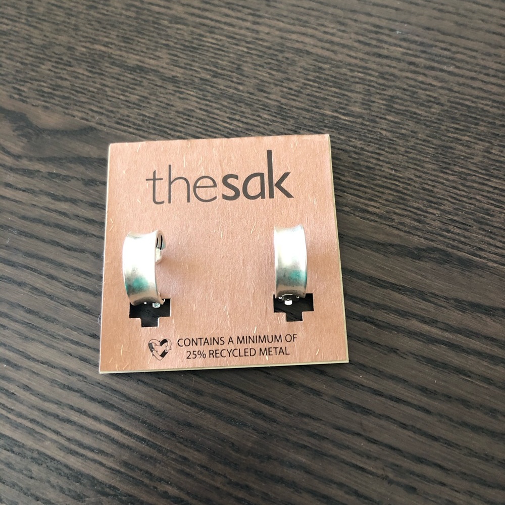 Ears clip